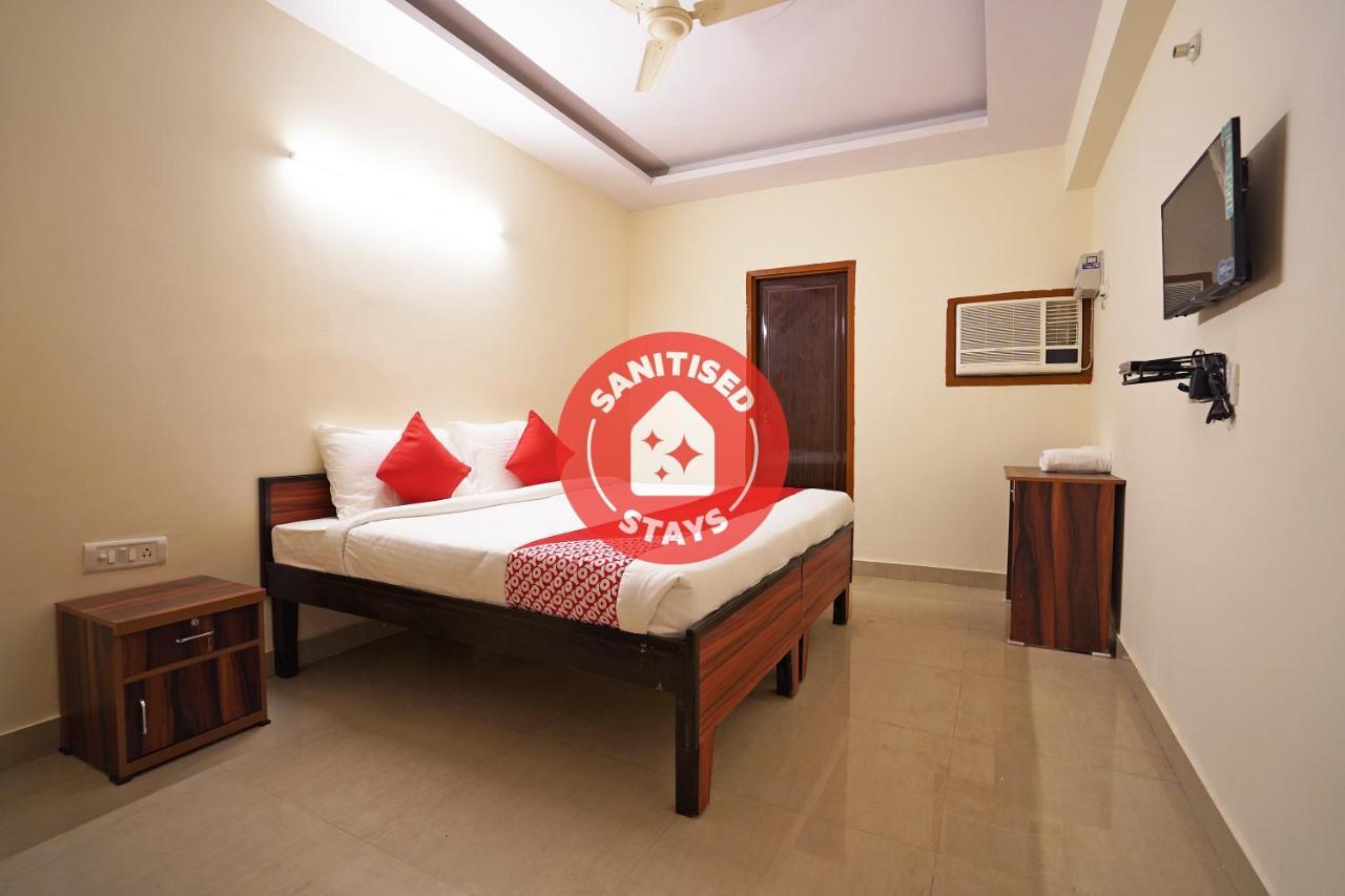 Oyo Flagship 77122 Gmd Vasundhara Ghaziabad Exterior foto