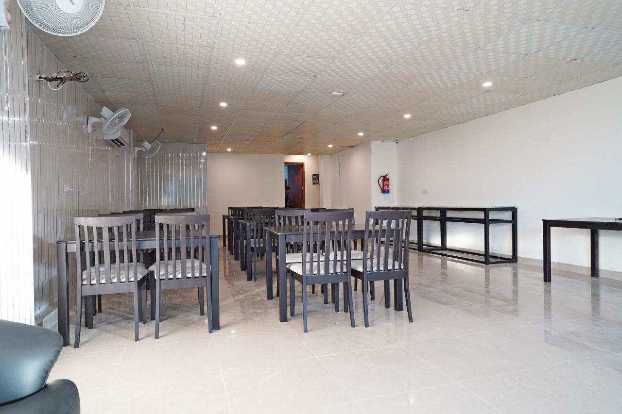 Oyo Flagship 77122 Gmd Vasundhara Ghaziabad Exterior foto
